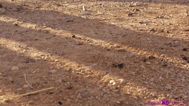 Страстный секс на кухонном столе - #1